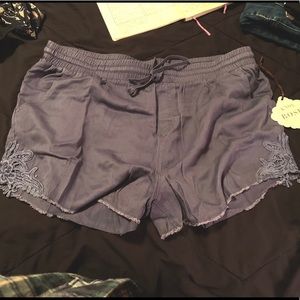 NWT Knox rose shorts